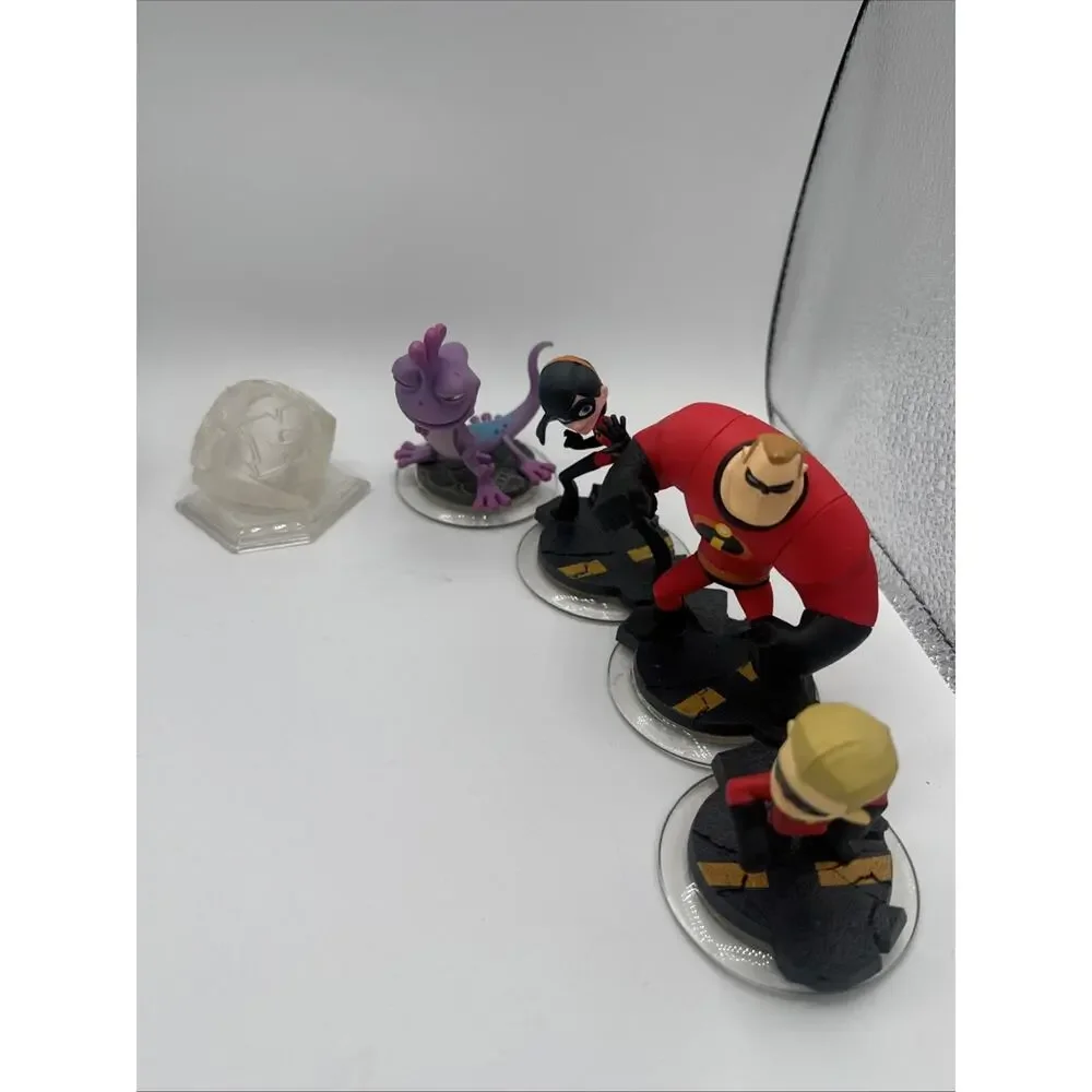 Disney Infinity Figures Lot Incredibles Pirates of the Caribbean Randall 1.0